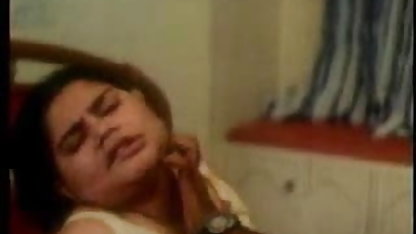 सींग हिंदी मूवी सेक्सी फिल्म का बना हुआ लैटिना महिमा छेद
