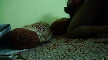 एमेच्योर स्ट्रिप्स सेक्सी मूवी पिक्चर वीडियो नग्न और रसोई घर में