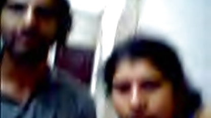आगे और सेक्सी पिक्चर मूवी हिंदी में पीछे से चिढ़ा