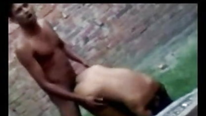 बिल का भुगतान करने की जरूरत नहीं सेक्स मूवी दिखाइए ।