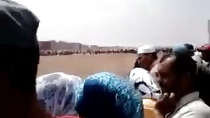 बड़े स्तन के साथ सेक्सी वीडियो हिंदी मूवी श्यामला गड़बड़ हो जाता है