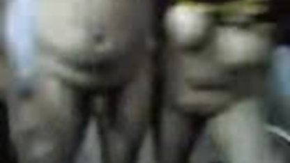 सेक्सी किशोर एडिसन एक गुब्बारे के साथ सेक्सी मूवी वीडियो दिखाएं खेल