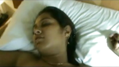 कैदी एक धूम्रपान बेब बकवास करने के लिए मूवी सेक्सी पिक्चर हो जाता है
