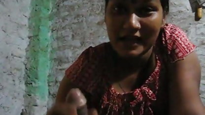 सींग का बना हुआ वह पुरुष जोड़ी कैम पर जंगली चला जाता हिंदी पिक्चर सेक्सी मूवी पिक्चर है